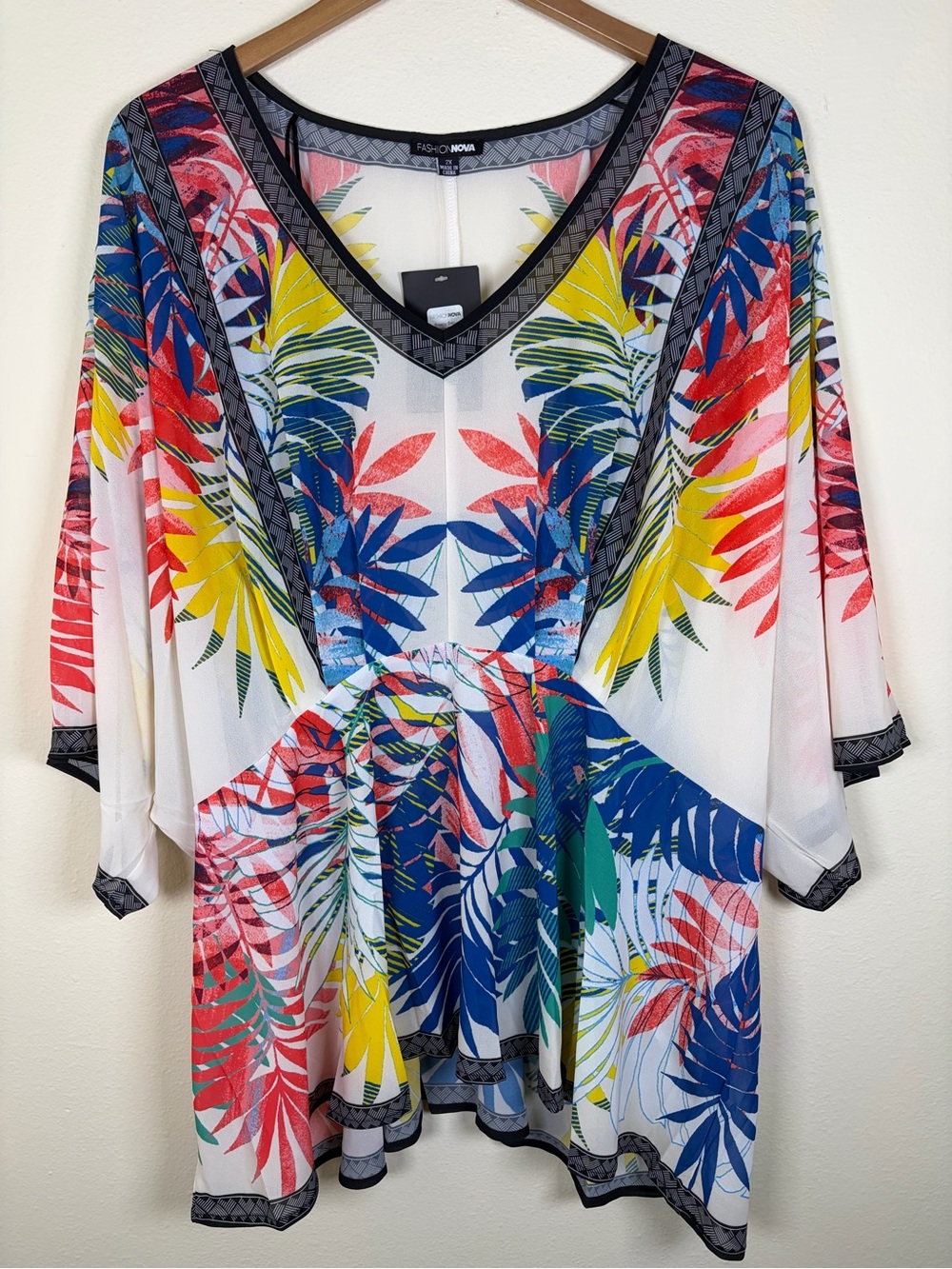 Fashion Nova Breezy Baby Tropical Blouse Size 2X Plus Floral Kimono Top